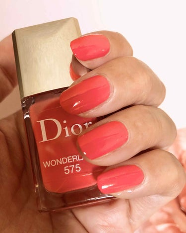 ディオール ヴェルニ 575 ワンダーランド（生産終了）/Dior/マニキュアを使ったクチコミ（2枚目）