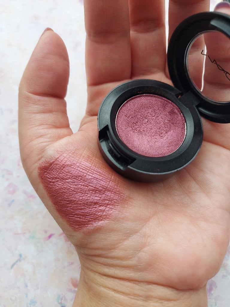 スモール アイシャドウ/M・A・C/単色アイシャドウを使ったクチコミ(4枚目)