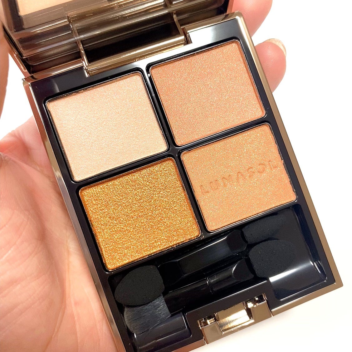 アイカラーレーション/LUNASOL/アイシャドウパレットを使ったクチコミ(2枚目)