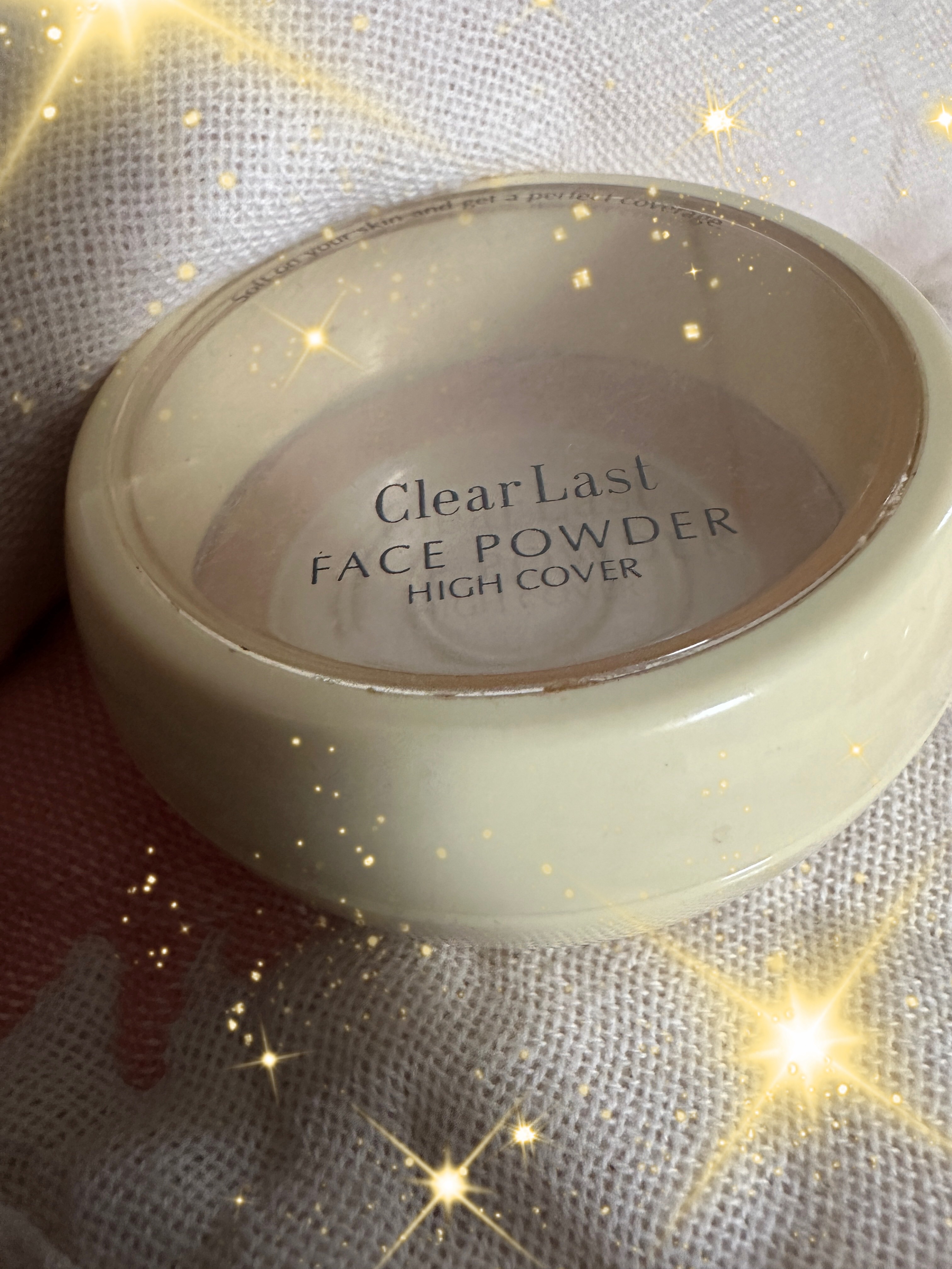 フェイスパウダー ハイカバー  白肌オークル/クリアラスト/プレストパウダーを使ったクチコミ（1枚目）