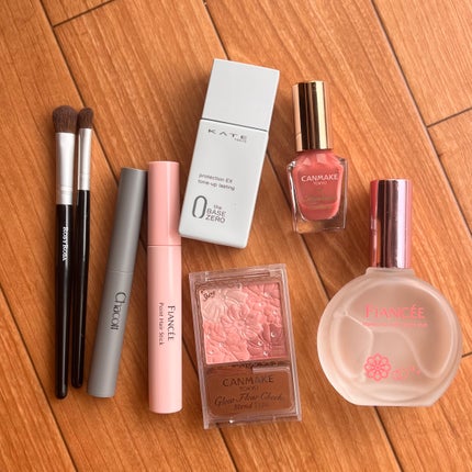 グロウフルールチークス(ブレンドタイプ)/キャンメイク/パウダーチークを使ったクチコミ(1枚目)