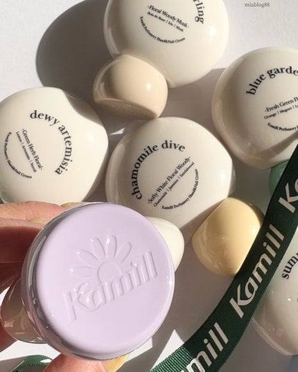 パフューマリー ハンド&ネイルクリーム デューイアルテミシア 50ml/カミール/ハンドクリームを使ったクチコミ(6枚目)