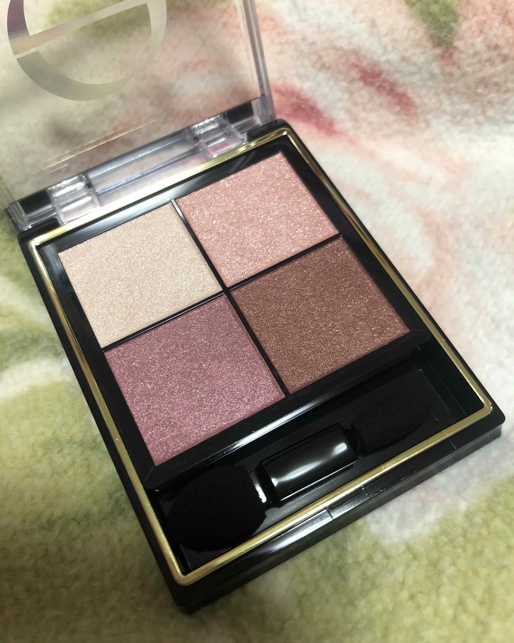 リアルクローズシャドウ/excel/アイシャドウパレットを使ったクチコミ（2枚目）