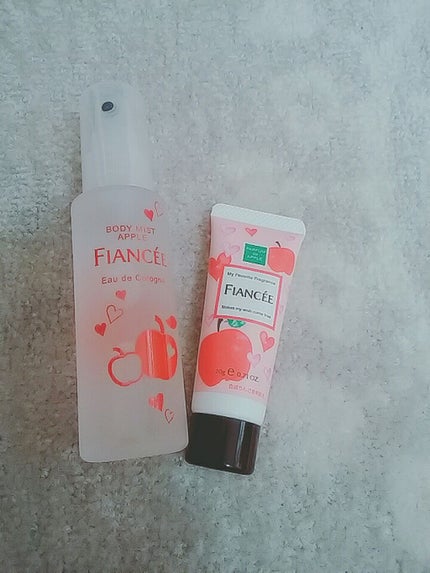 ボディミスト 恋りんごの香り/フィアンセ/香水(レディース)を使ったクチコミ(3枚目)