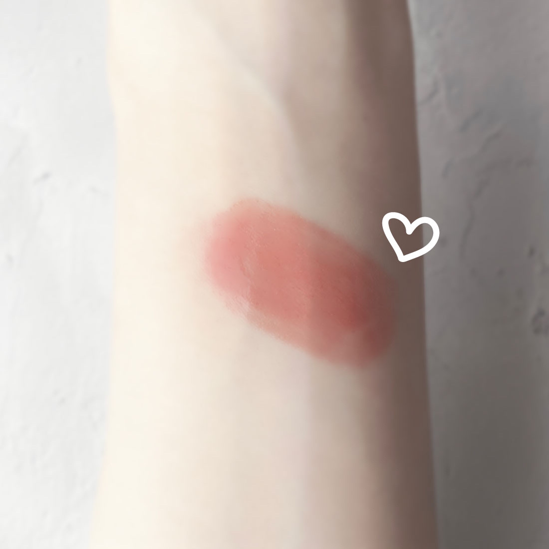 モイスチャー グレイズ リップスティック 02 儚咲 - HAKANAZAKI/SUQQU/口紅を使ったクチコミ（2枚目）