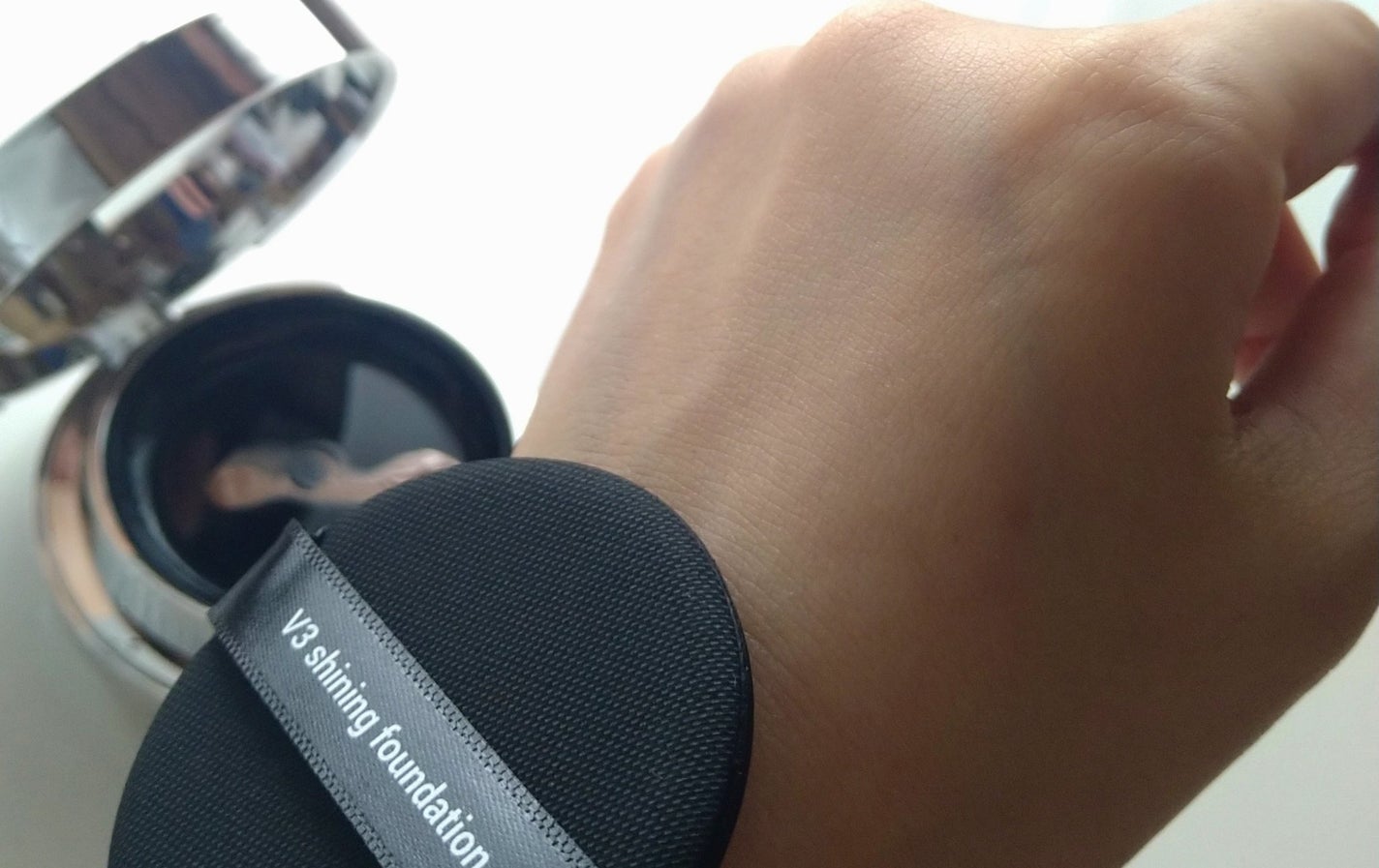 V3シャイニングファンデーション/SPICARE/クッションファンデーションを使ったクチコミ(4枚目)