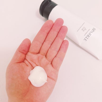 める on LIPS 「・&beHAIRスタンドアップシャンプースパークルトリートメン..」(5枚目)