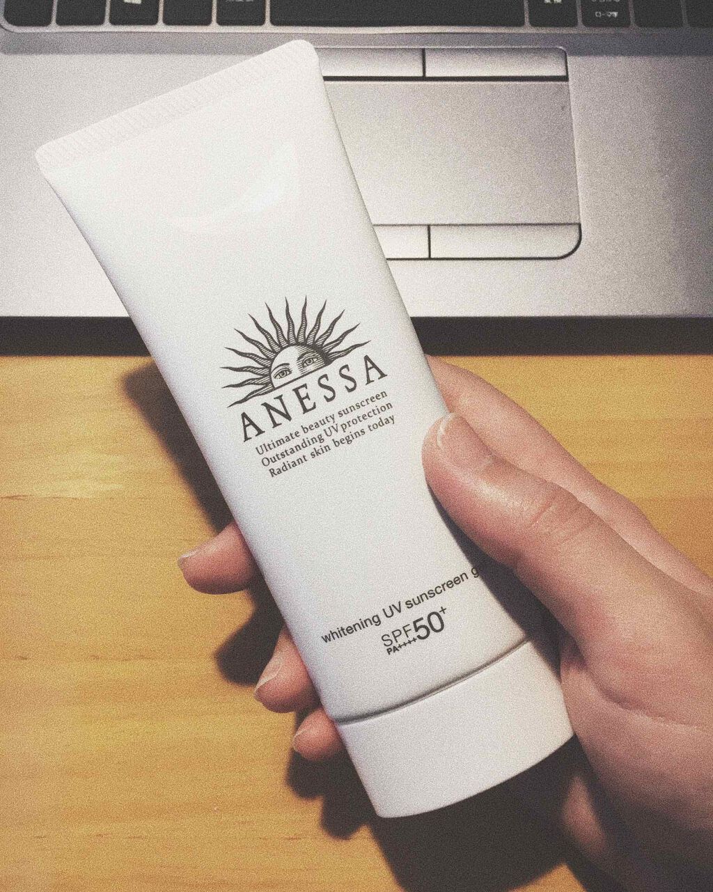 ホワイトニングUV ジェル n/アネッサ/日焼け止め・UVケアを使ったクチコミ(1枚目)