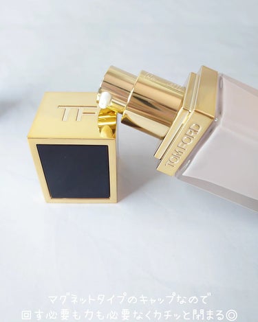 シェイド アンド イルミネイト ソフト ラディアンス プライマー/TOM FORD BEAUTY/化粧下地を使ったクチコミ（3枚目）