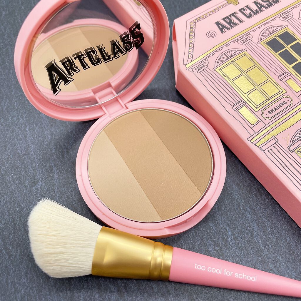 アートクラスバイロダン シェーディング バイロダンシェーディングブティックエディション 02 モダン/too cool for school/シェーディングを使ったクチコミ（1枚目）