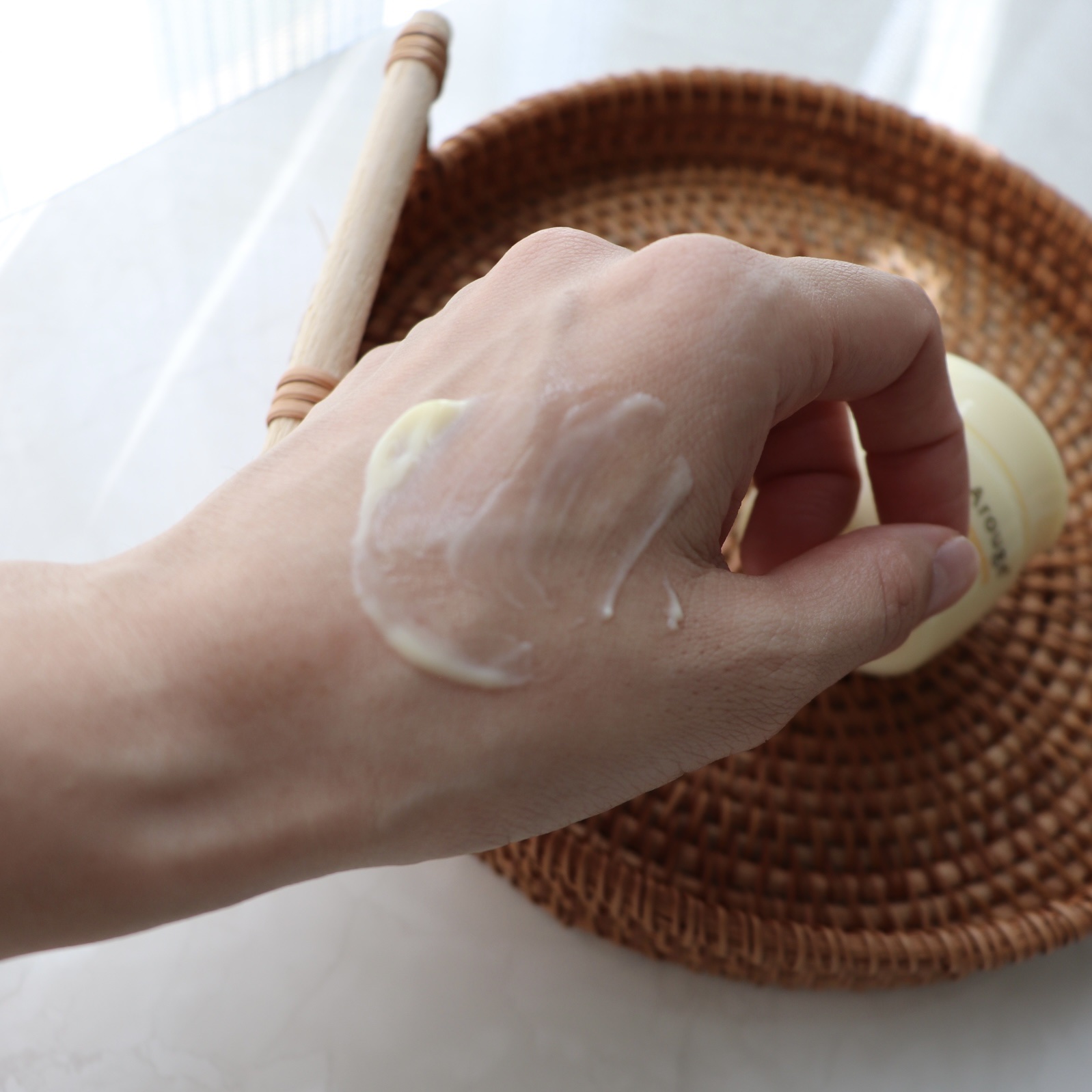 ウォータリーシーリングマスク/アルージェ/フェイスクリームを使ったクチコミ（3枚目）