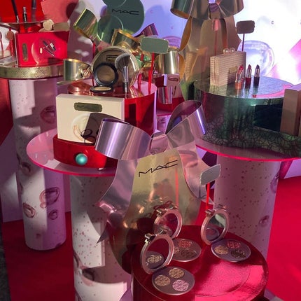 梅ちゃんアラフィフツヤ肌オタク on LIPS 「𓅪𓂃𓈒𓏸~氷のように冷たくはじけるバブルセクシーで贅沢なボウ~..」(10枚目)