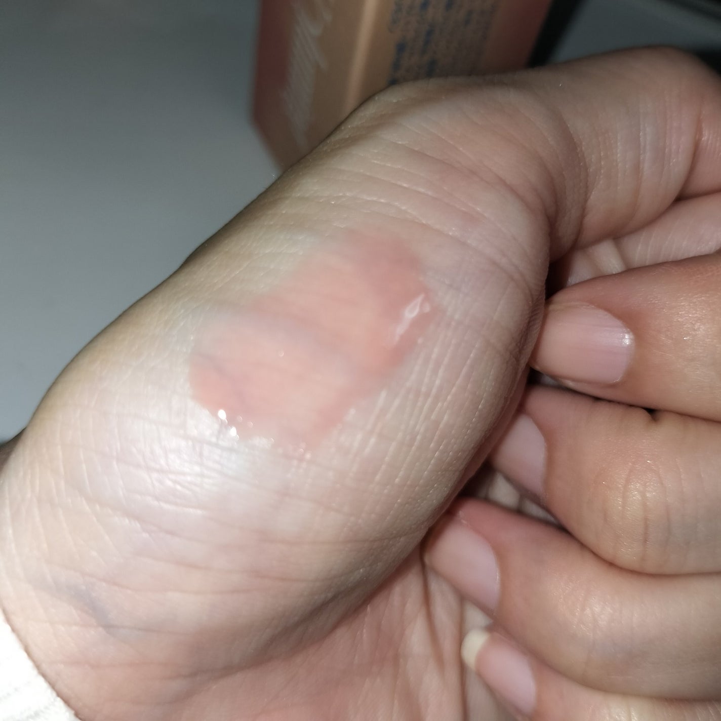 フィー 3Dボリューミンググロス/fwee/リップグロスを使ったクチコミ(2枚目)