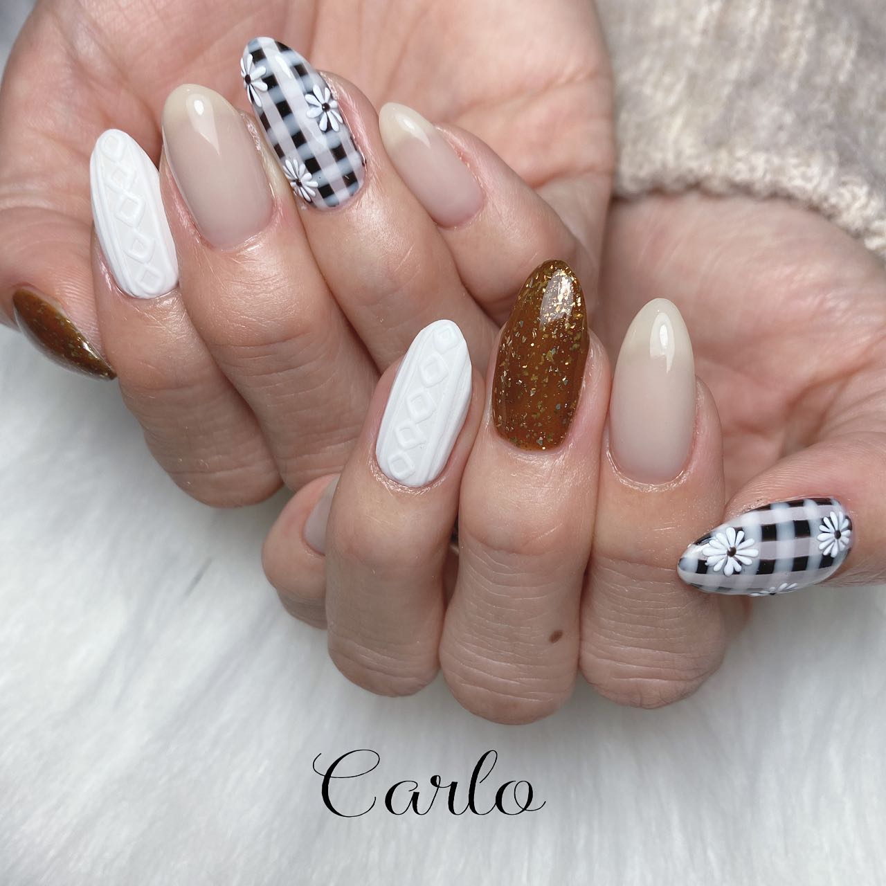 YUKA on LIPS 「4本art何枚かの参考画像を持ち込んでいただいてカウンセリング..」(2枚目)