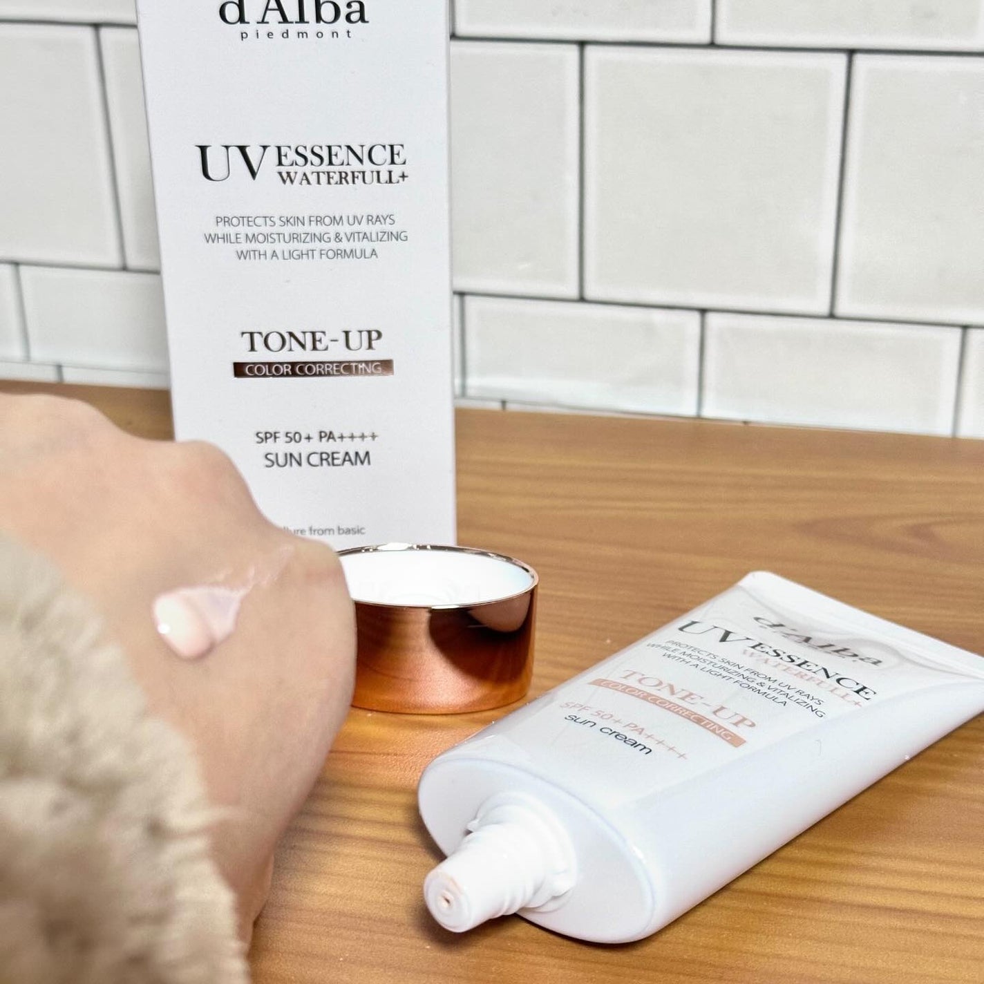 ウォータフルトーンアップサンクリーム/ダルバ/日焼け止めクリームを使ったクチコミ(3枚目)