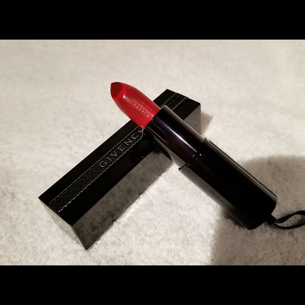 ルージュ・アンテルディ/GIVENCHY/口紅を使ったクチコミ(2枚目)