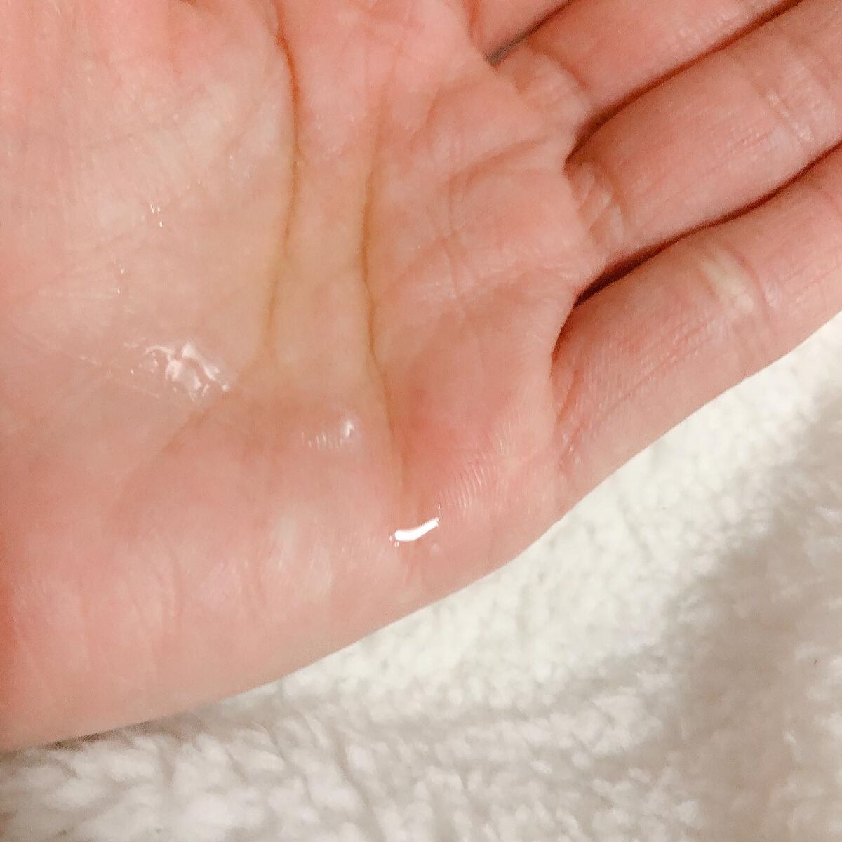 シャイニーゴールドヘアオイル/ダヴ/ヘアオイルを使ったクチコミ（2枚目）