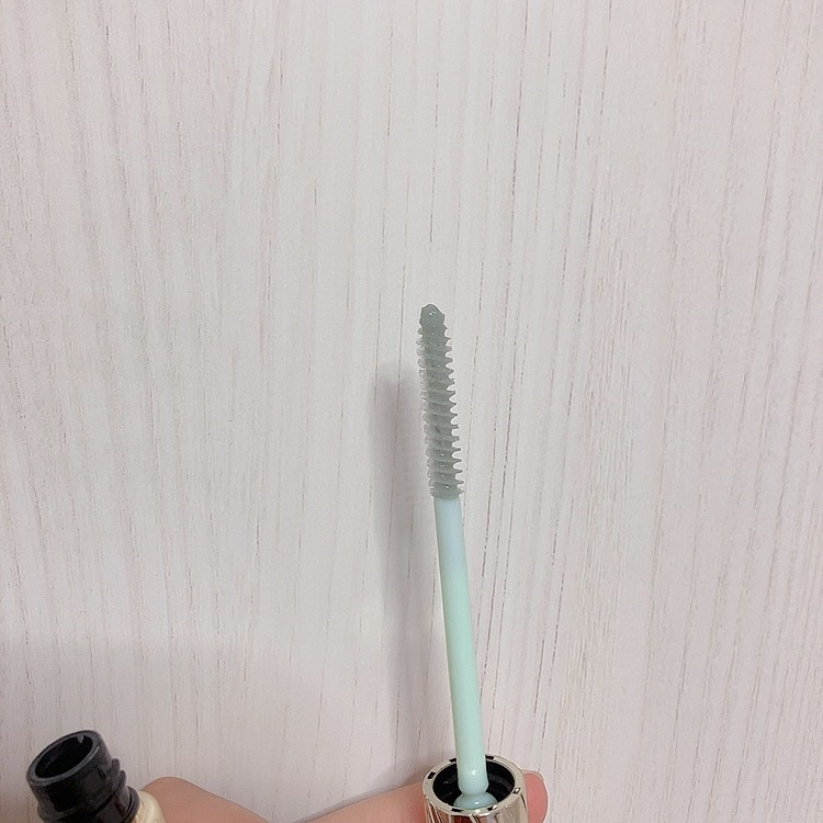 カールラッシュ フィクサー/Elégance/マスカラ下地を使ったクチコミ（3枚目）