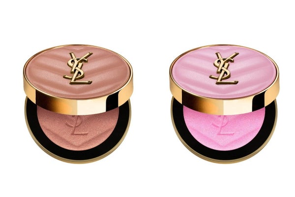 イヴ・サンローランから、シルキーな発色で頬を彩る「メイクミーブラッシュ パウダー」が登場!の画像