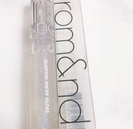 グラスティングウォーターグロス/rom&nd/リップグロスを使ったクチコミ(1枚目)