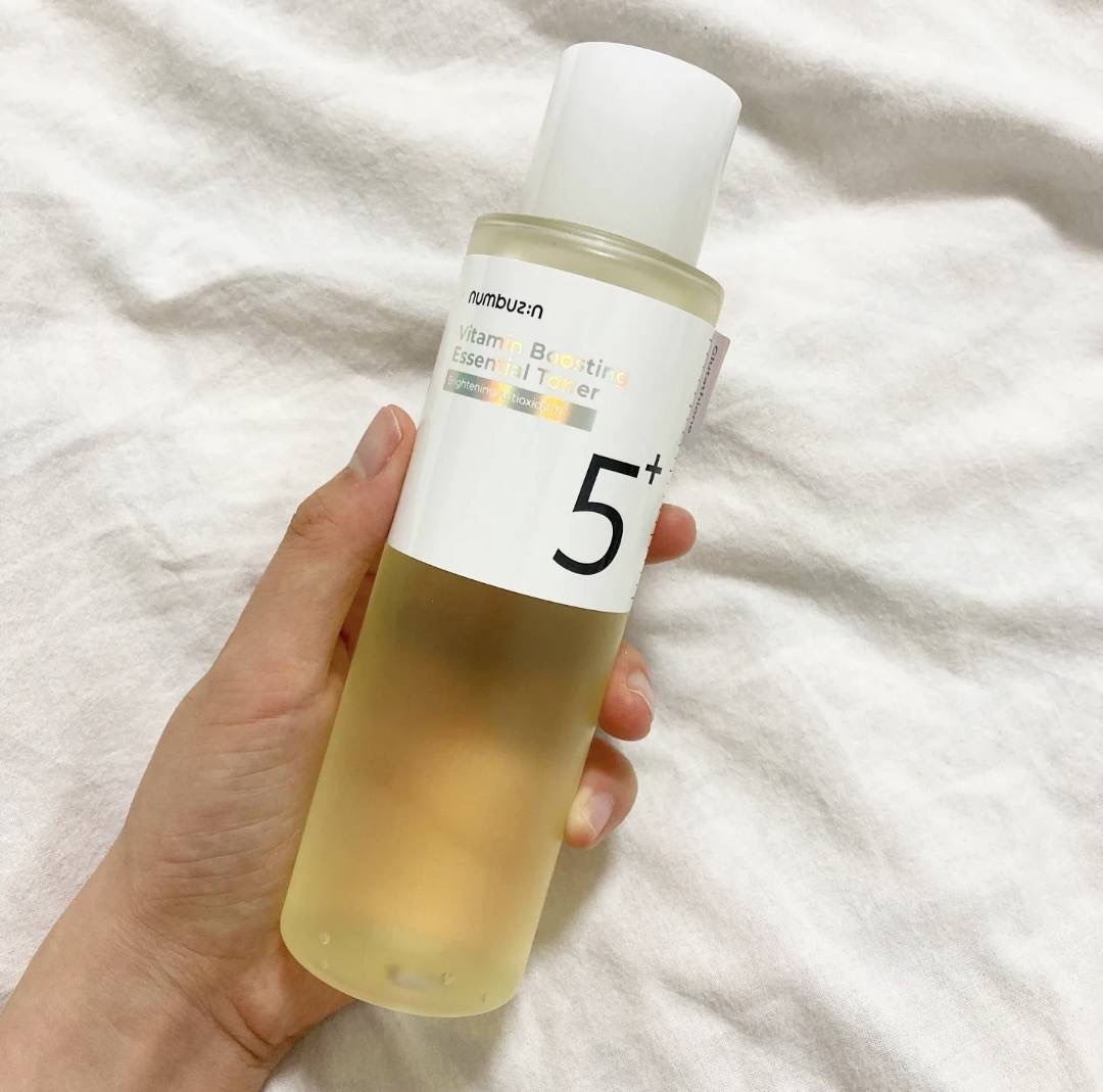 5番 白玉グルタチオンCエッセンシャルトナー/numbuzin/化粧水を使ったクチコミ（2枚目）