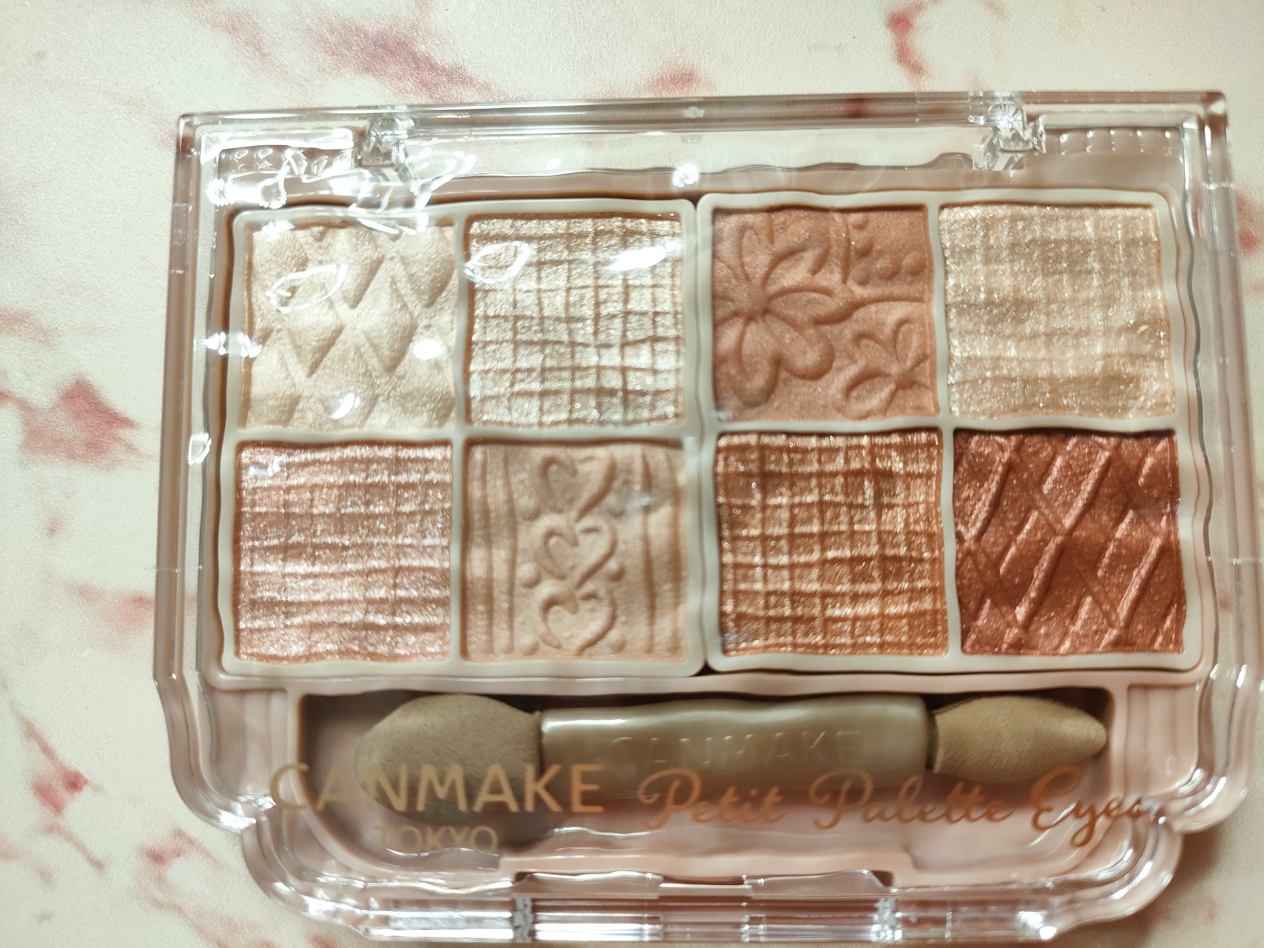 プティパレットアイズ/キャンメイク/パウダーアイシャドウを使ったクチコミ（1枚目）