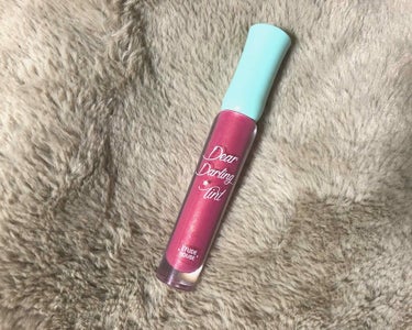 ✔️エチュードハウス
     ディアダーリンソーダティント
     PK003 

エチュードハウスの指原ティント💄
PK003はピンクのティントです◎
ラメがめちゃくちゃ可愛い…！

💮良い点
・