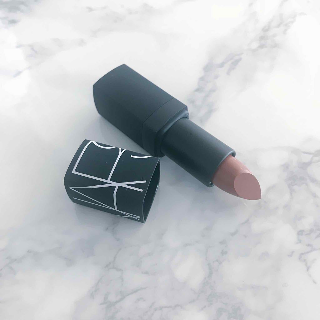 リップカラーで旬の秋顔にチェンジ!メイクの主役にしたいテラコッタリップ5選のサムネイル