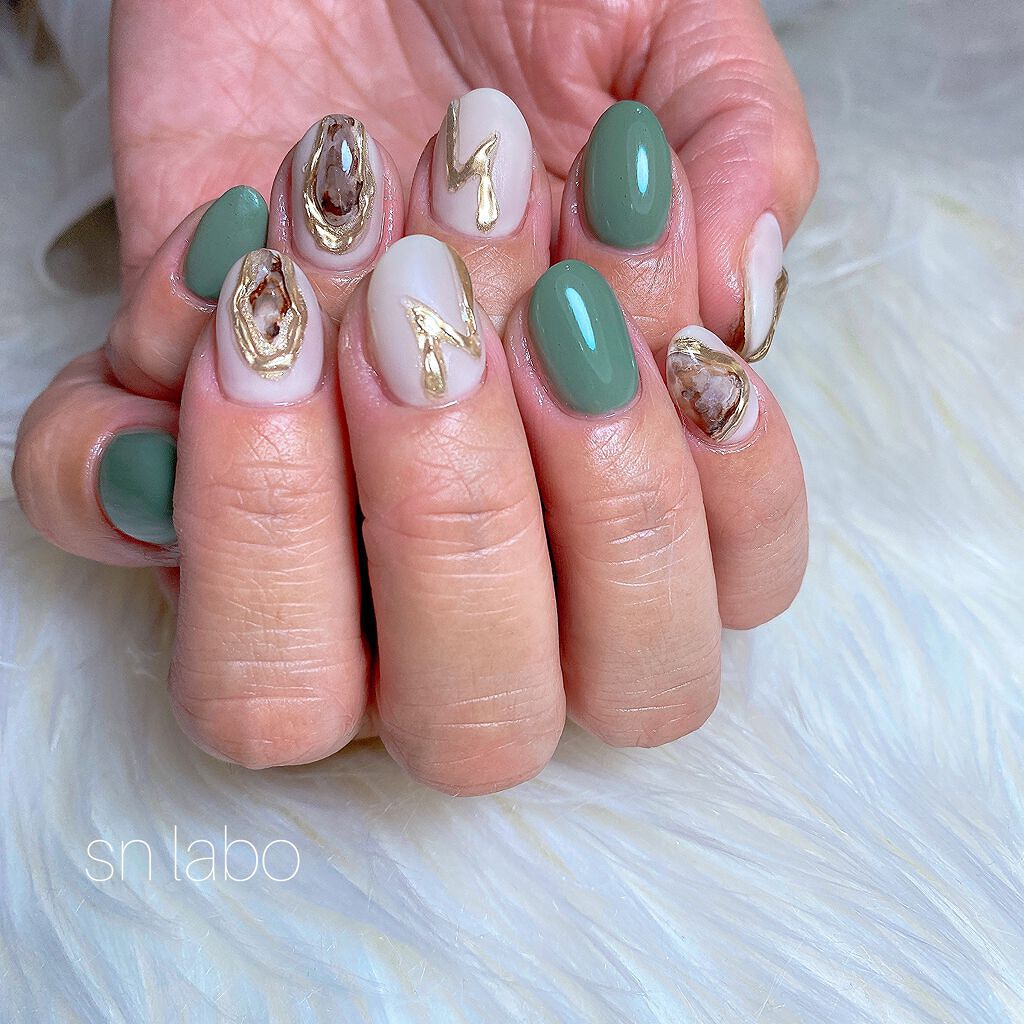 #ビジューネイル,#bijouネイル,#オルチャンネイル,#ネイル,#ナビネイル,#バレンタインネイル,#オフィスネイル,#ニュアンスネイル,#キラキラネイル,#チョコネイル,#韓国ネイル,#トレンドネイル,#蝶ネイル,#URUURUネイル,#韓国ネイル,#フラッシュネイル,#個性派ネイル,#マグネットネイル,#中国ネイル,#ガーリーネイルのネイルデザイン