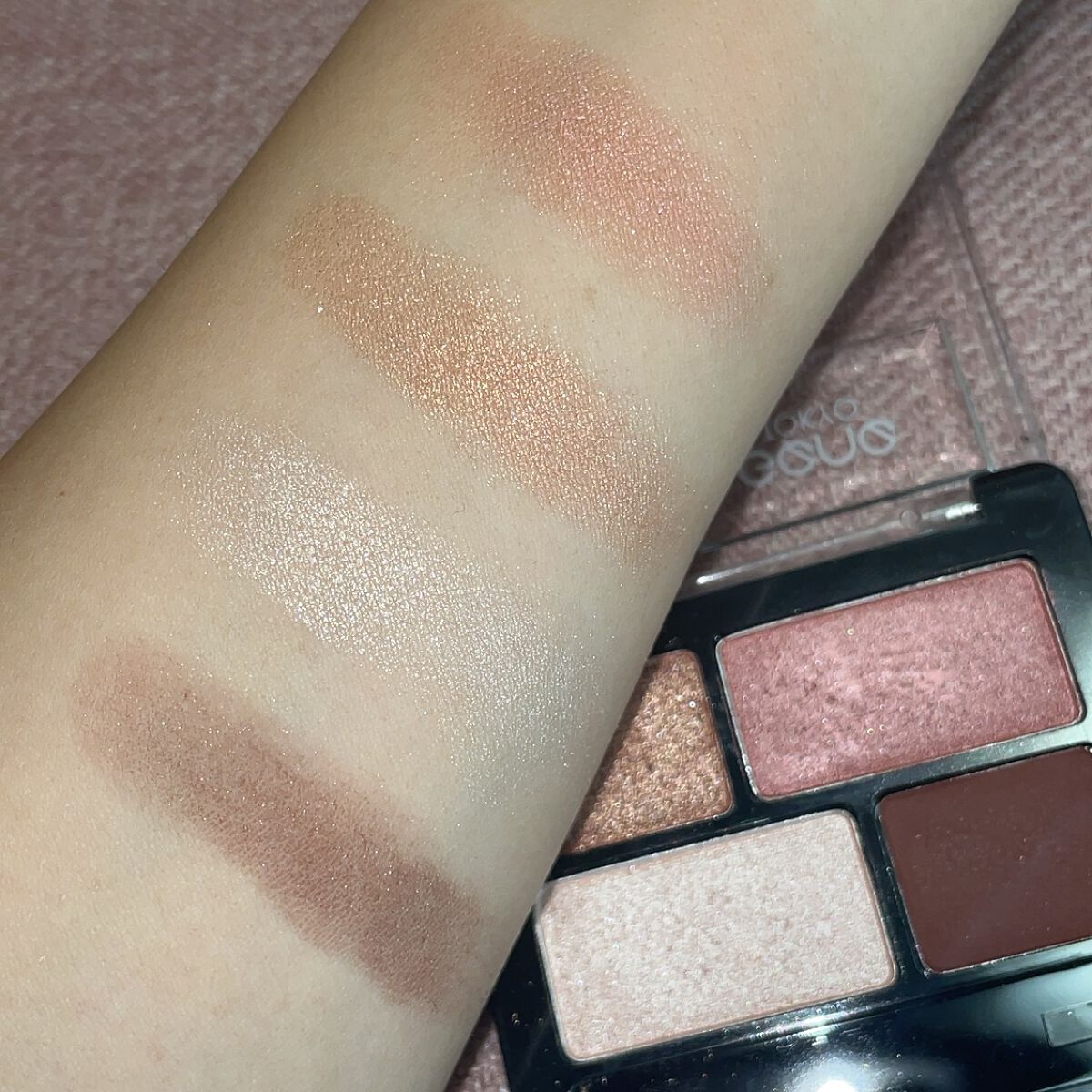 リラクシーアイシャドウ/GENE TOKYO/アイシャドウパレットを使ったクチコミ(4枚目)