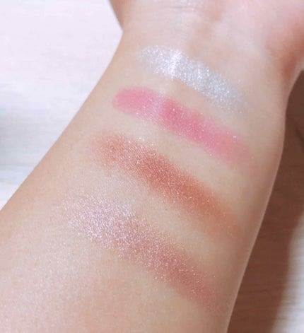 シャドーカスタマイズ/MAJOLICA MAJORCA/単色アイシャドウを使ったクチコミ(2枚目)