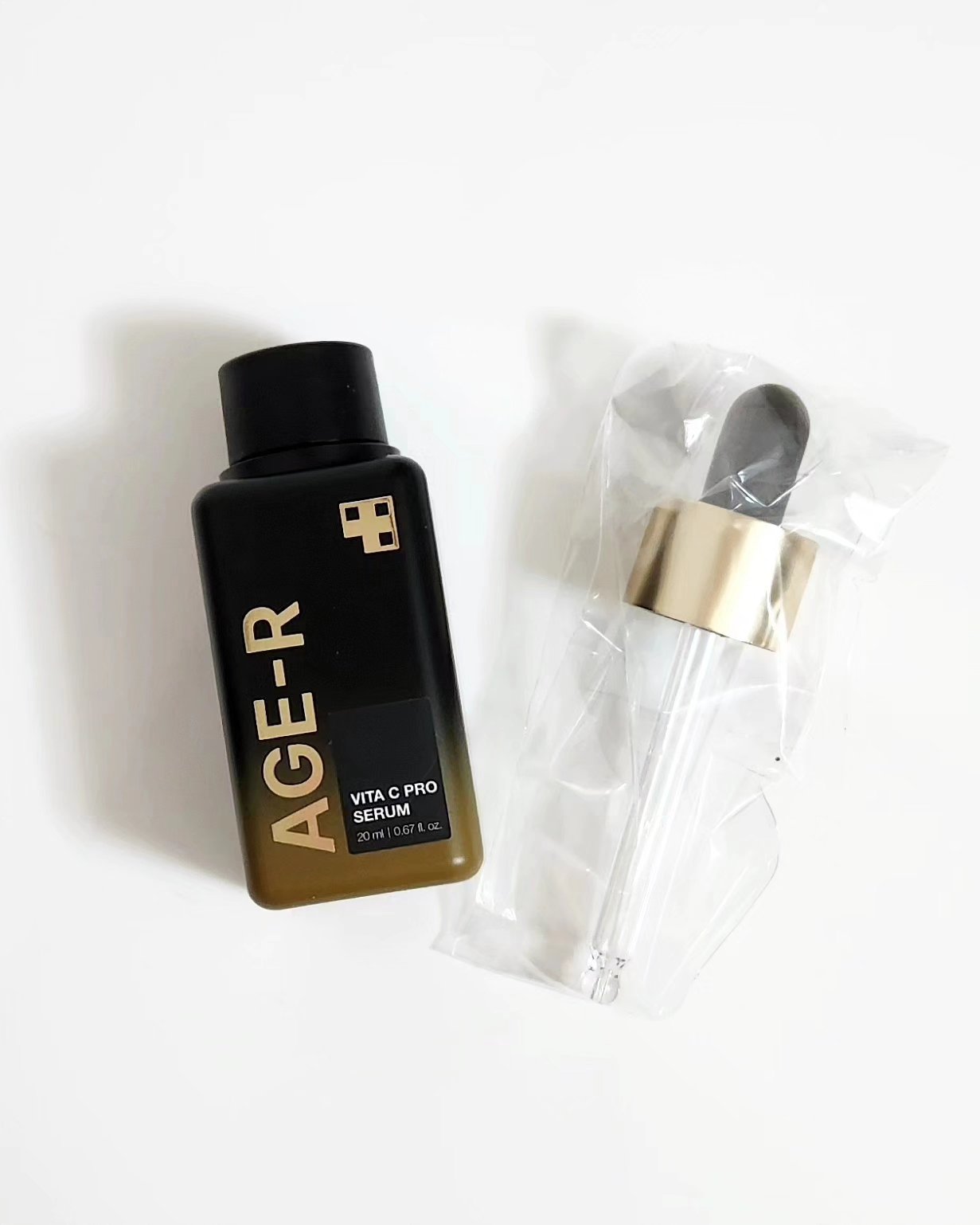 AGE-RビタＣプロアンプル/MEDICUBE/美容液を使ったクチコミ（3枚目）