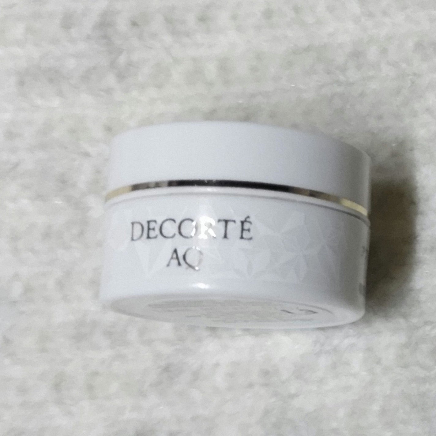 AQ アブソリュート アイクリーム タイトフォーカス/DECORTÉ/アイケア・アイクリームを使ったクチコミ(1枚目)