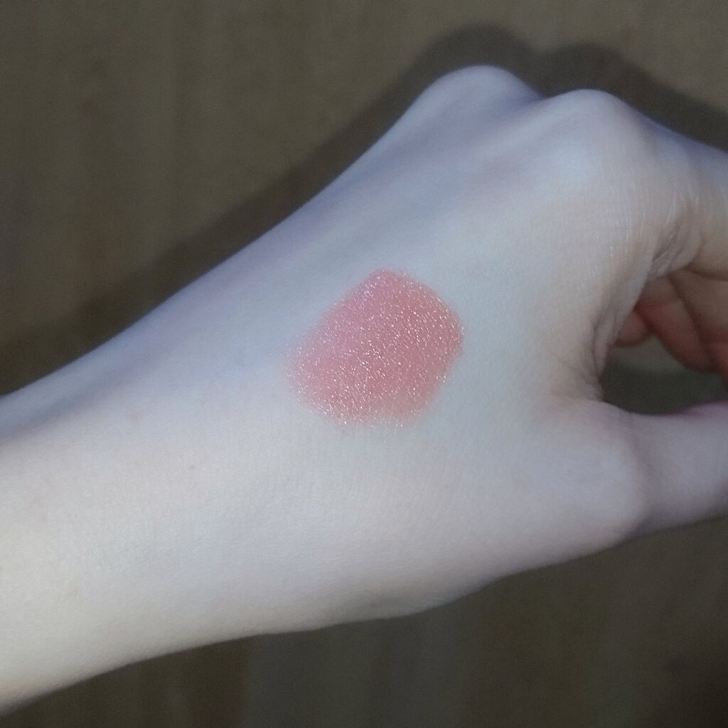 ラブ ミー リップスティック /M・A・C/口紅を使ったクチコミ（2枚目）