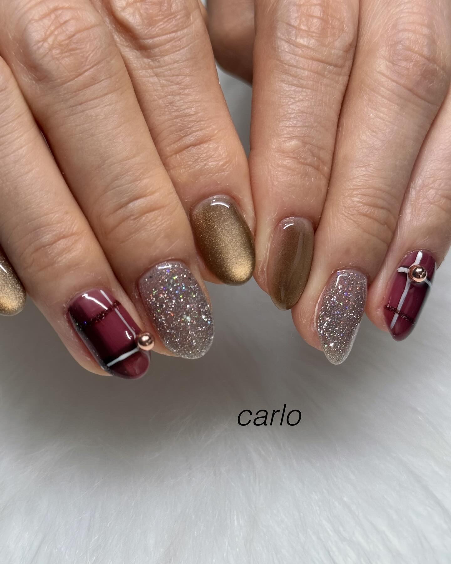 #チェックネイル,#ネイル,#手書きネイル,#ニュアンスネイル,#マグネットネイル,#トレンドネイルのネイルデザイン