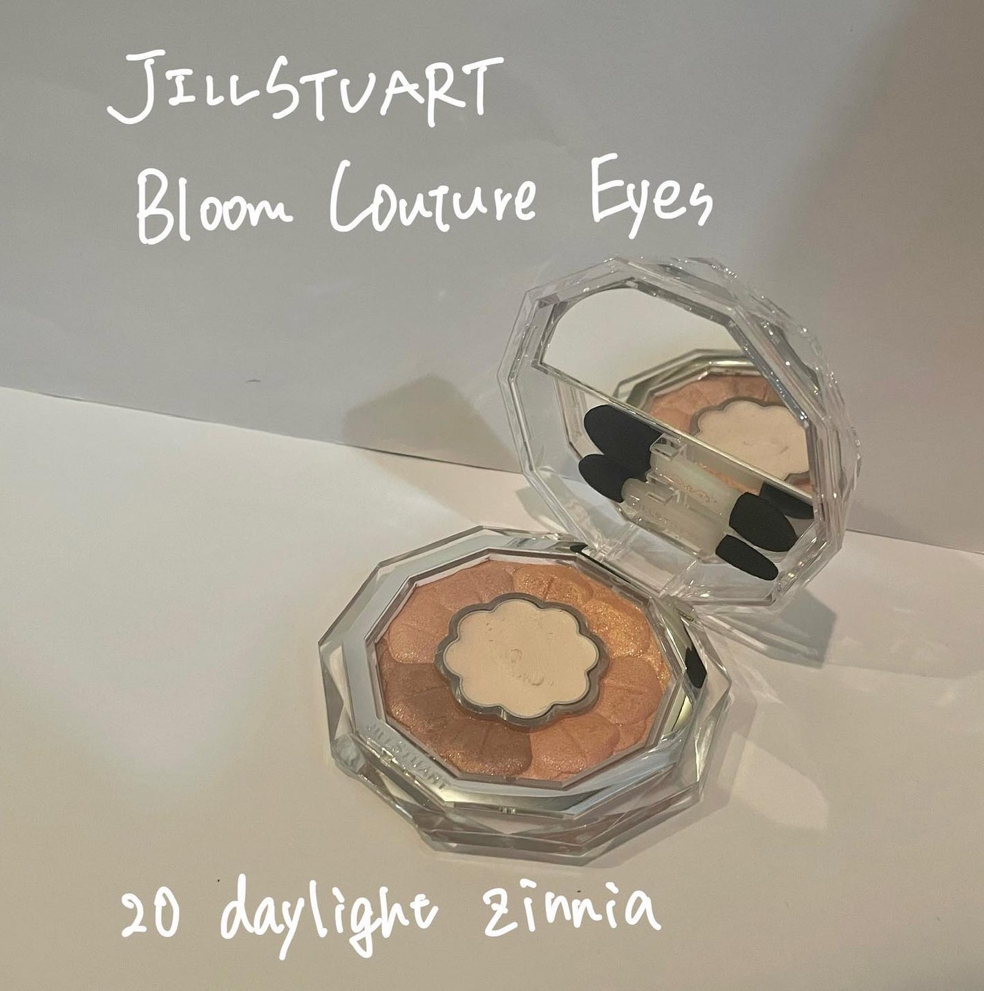 ジルスチュアート ブルームクチュール アイズ/JILL STUART/アイシャドウパレットを使ったクチコミ(1枚目)