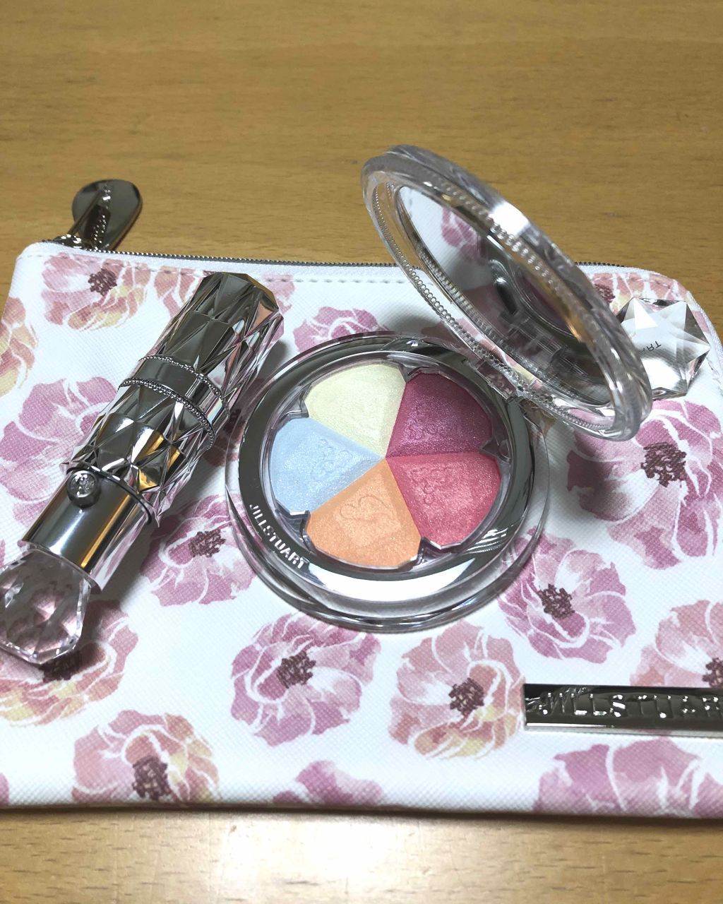 ジルスチュアート ブルーム ミックスブラッシュ コンパクト/JILL STUART/パウダーチークを使ったクチコミ（1枚目）