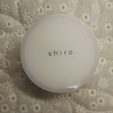 ▽shiro  ホワイトリリー 練り香水 18g（旧パケ）

初めて店舗でホワイトリリーの香りを嗅いだ時のことが忘れられない。
となりにいた知らないお姉さんが「私の体臭ホワイトリリーにしたい」って言って