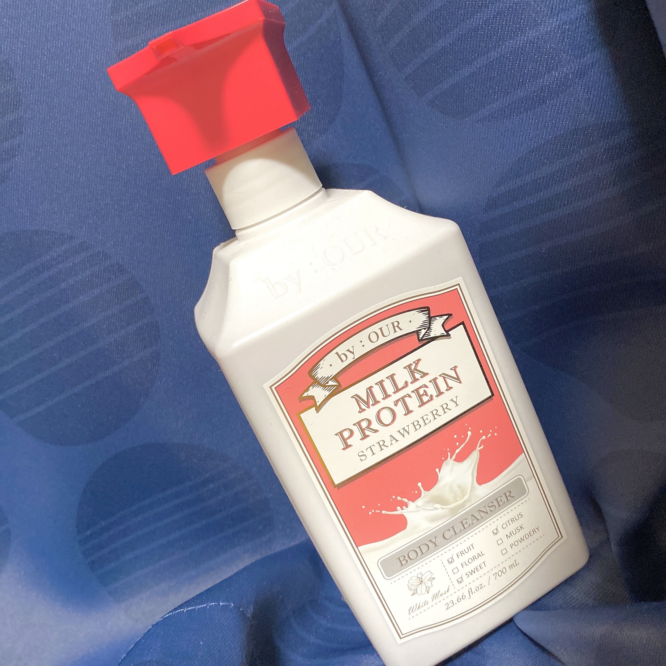 ミルクプロテイン ボディクレンザー ベビーパウダー/by : OUR/ボディソープを使ったクチコミ（2枚目）