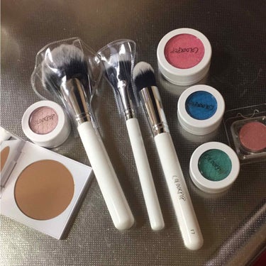 Super Shock Shadow/ColourPop/パウダーアイシャドウを使ったクチコミ（1枚目）