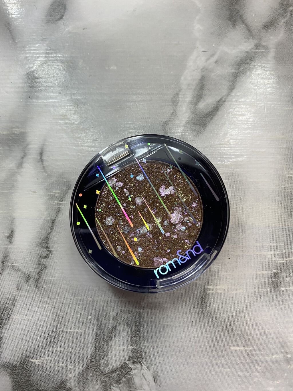グリッター シャドウ カラー/rom&nd/グリッターを使ったクチコミ（3枚目）