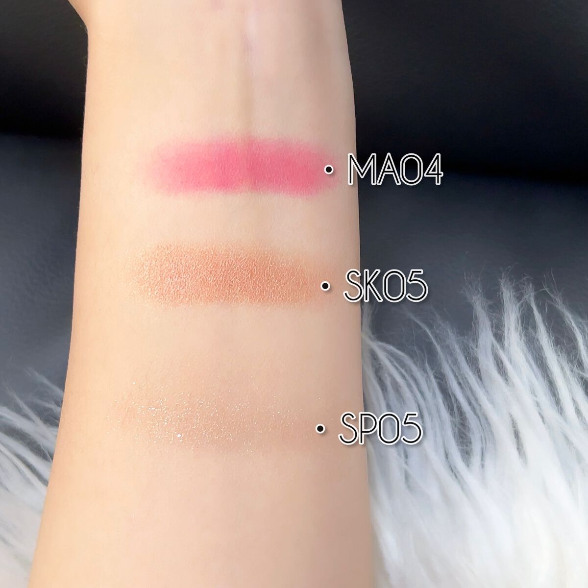 マルチカラーバリエーション シルキー SK05/チャコット・コスメティクス/単色アイシャドウを使ったクチコミ（2枚目）