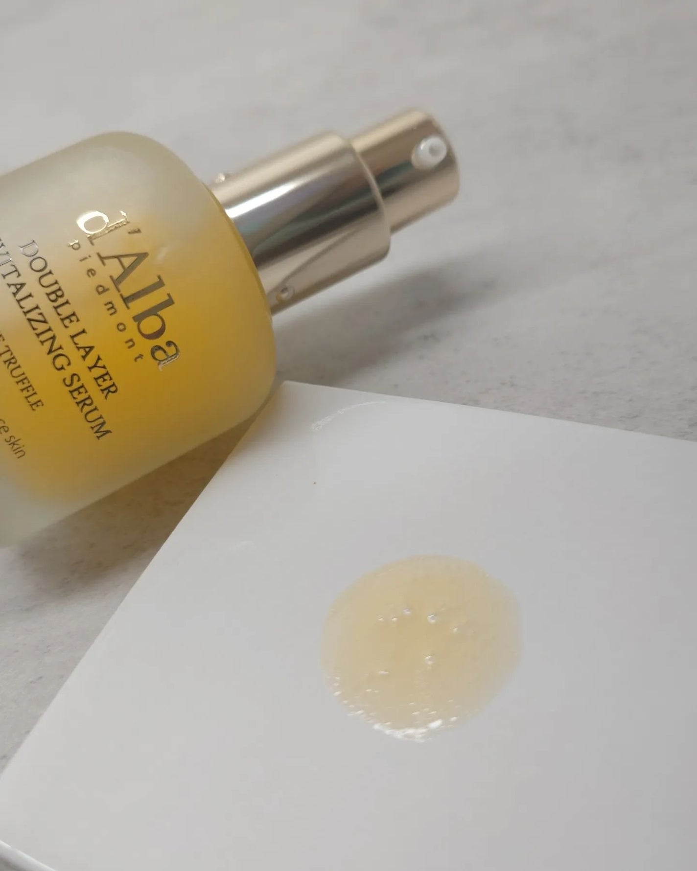 ホワイトトリュフダブルレイヤーリバイタライジングセラム/ダルバ/美容液を使ったクチコミ(3枚目)