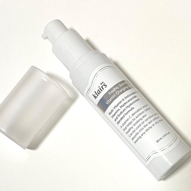 フレッシュリージュースドビタミンチャージングセラム(30ml)/Klairs/美容液を使ったクチコミ（3枚目）