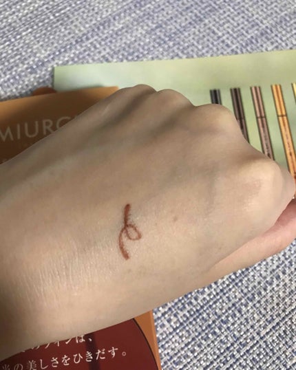 スキルレスライナー/LUMIURGLAS/リキッドアイライナーを使ったクチコミ(2枚目)