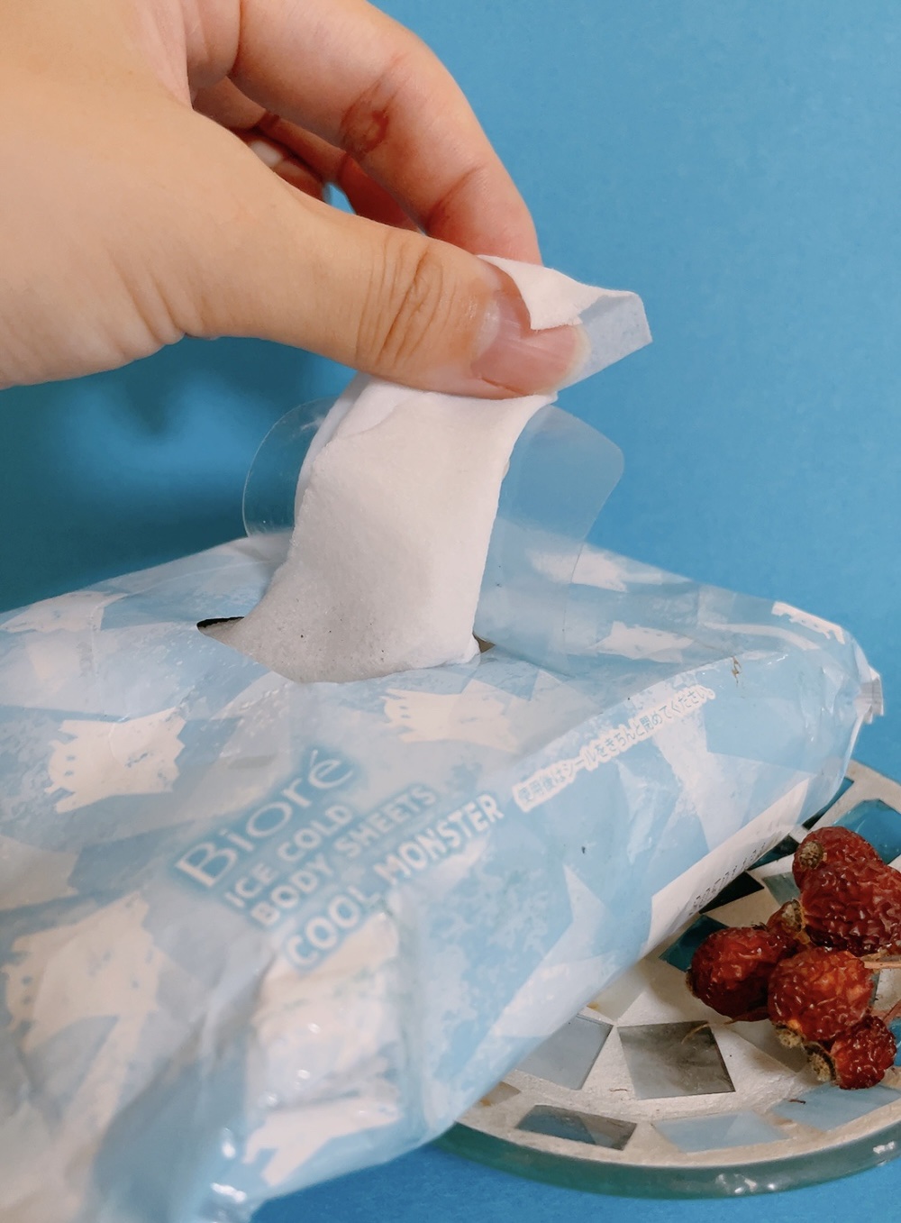 冷シート 無香性 クールモンスターデザイン（20枚入り）/ビオレ/ボディシートを使ったクチコミ（1枚目）