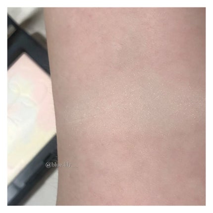 ライトリフレクティング プリズマティックパウダー/NARS/プレストパウダーを使ったクチコミ(3枚目)