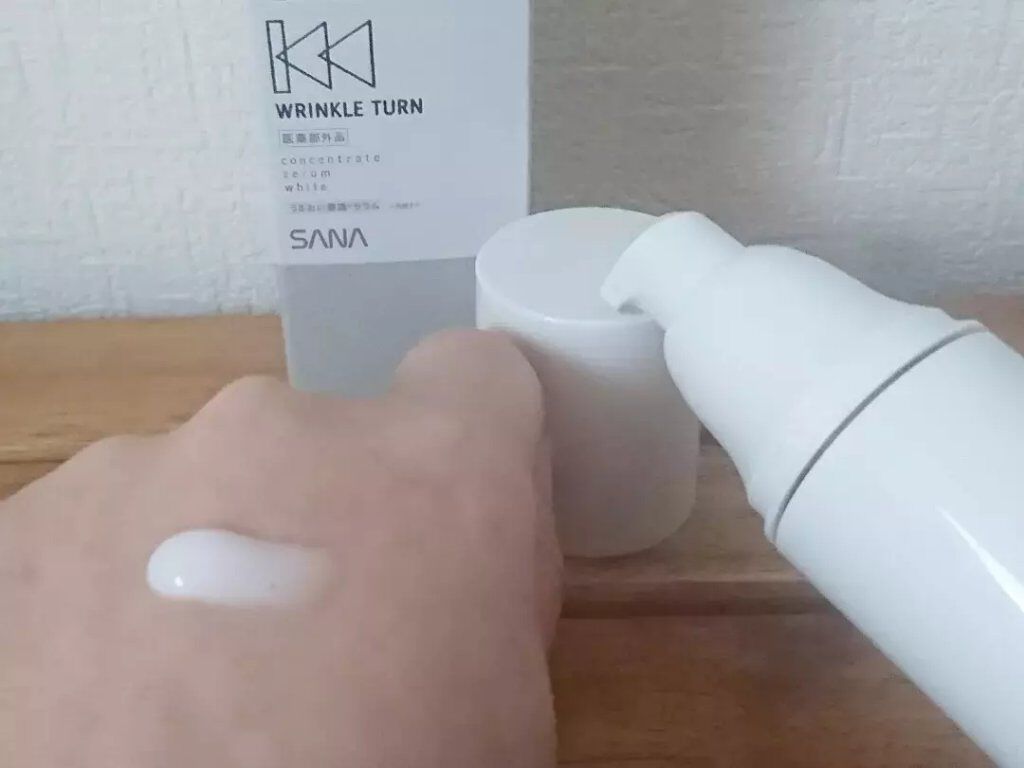 薬用コンセントレートセラム ホワイト/サナ リンクルターン/美容液を使ったクチコミ(2枚目)