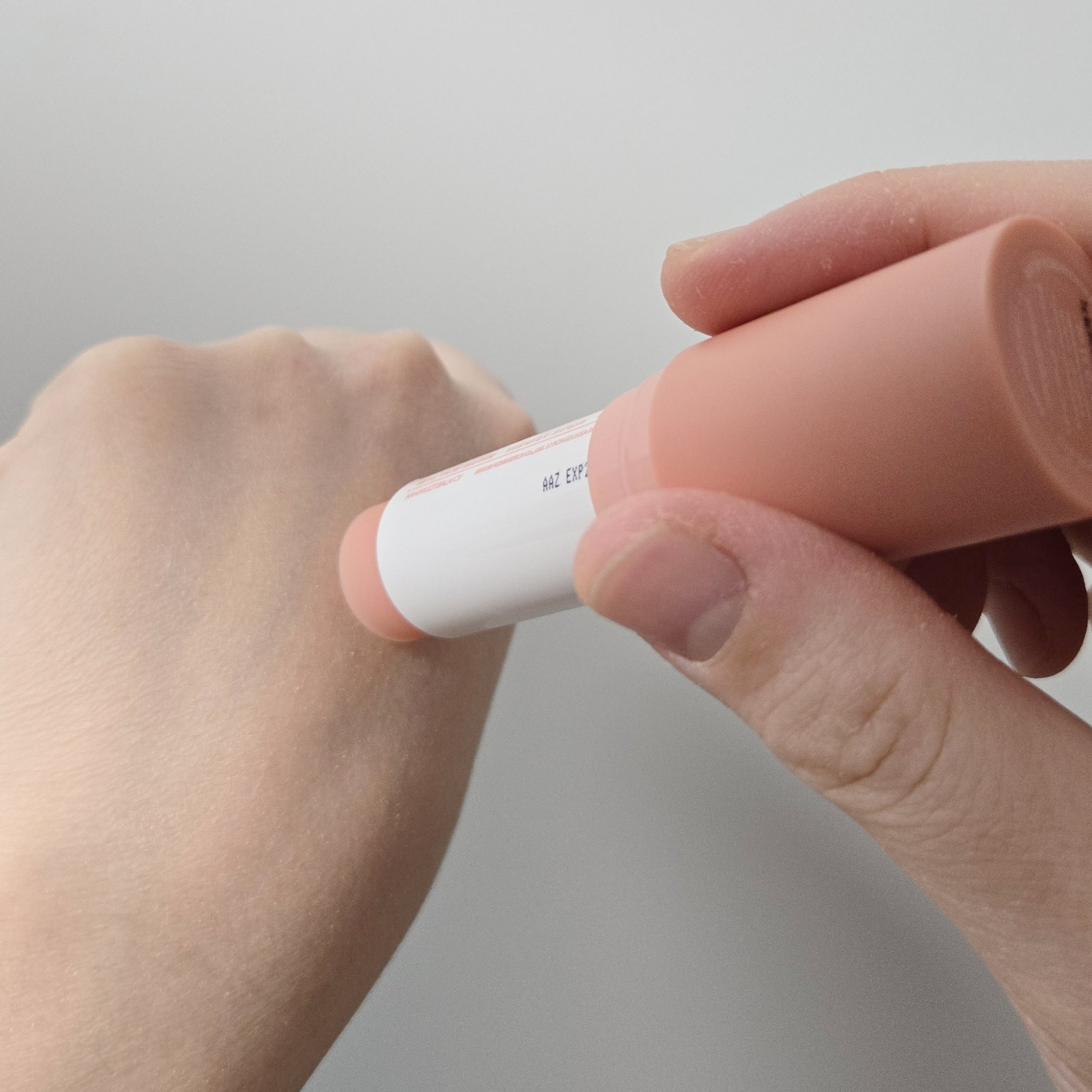 マルチバームCV/KAHI/フェイスバームを使ったクチコミ（3枚目）