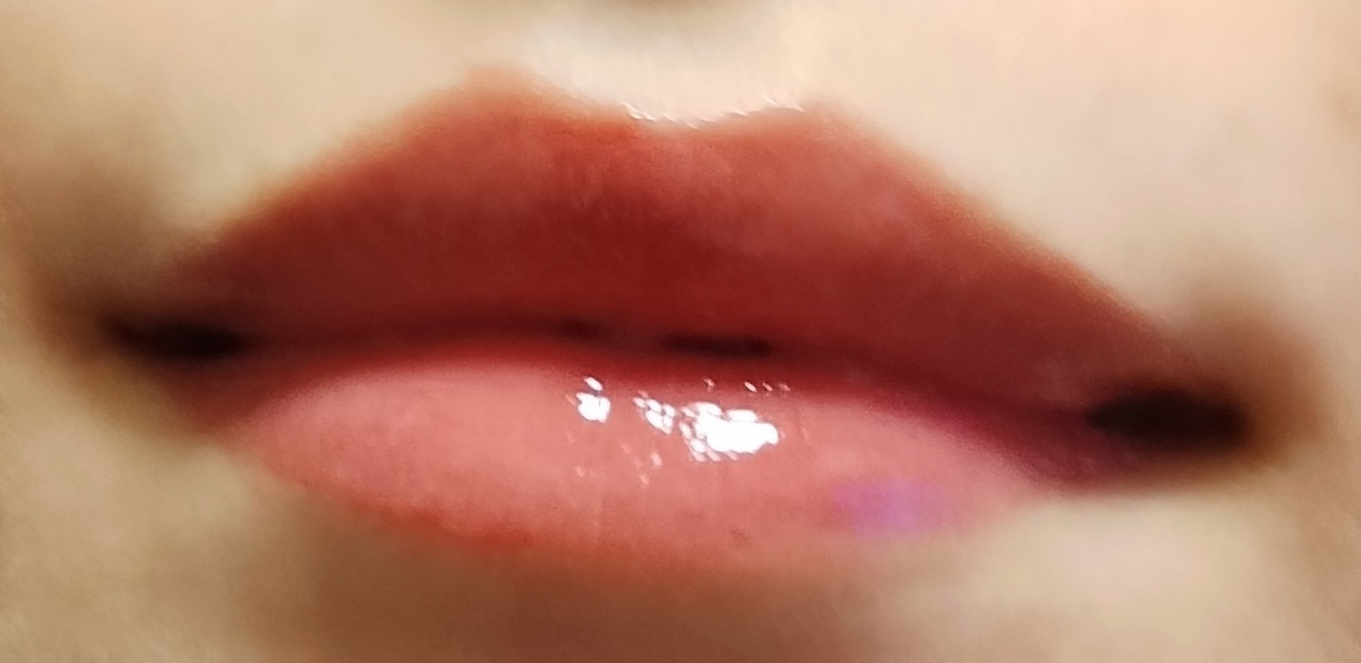 アンドバイロムアンド　グラッシーボムティント/&nd by rom&nd/リップティントを使ったクチコミ（2枚目）